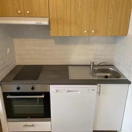 Apartment T2 Pla D'adet Au Pied Des Pistes Avec Balcon